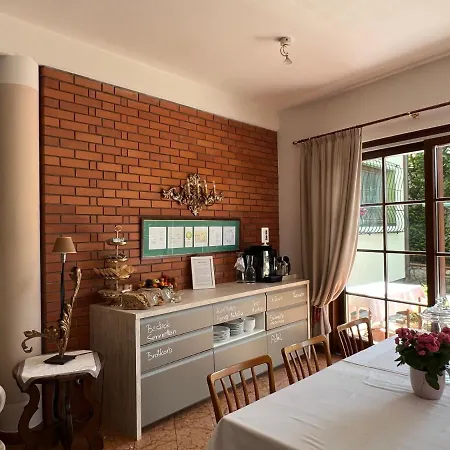 Dietrichsteinerhof & Apartahotel