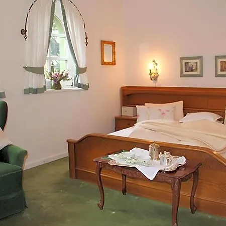 Dietrichsteinerhof & 4* 法克湖