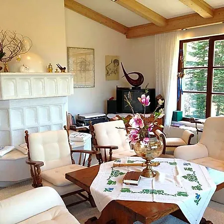 Dietrichsteinerhof & 公寓式酒店 4*
