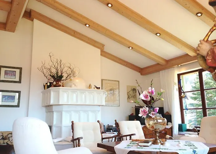 Dietrichsteinerhof &