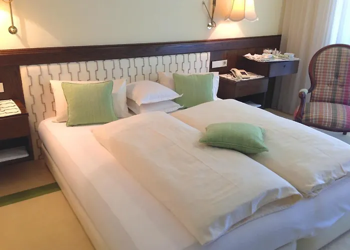 Dietrichsteinerhof &