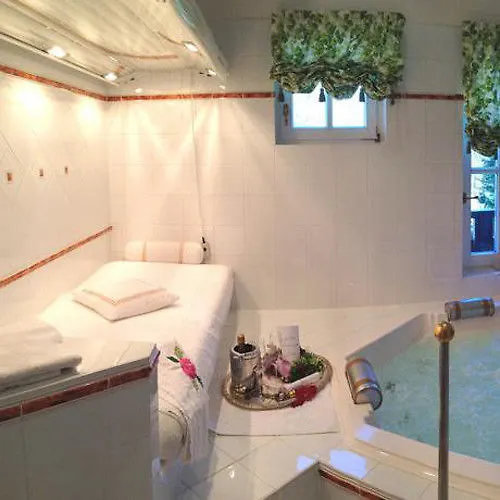 Dietrichsteinerhof & 4*