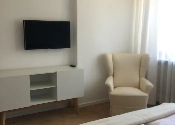 Dietrichsteinerhof &