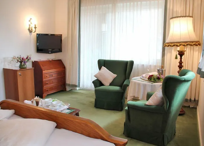 Aparthotel Dietrichsteinerhof & Faak am See