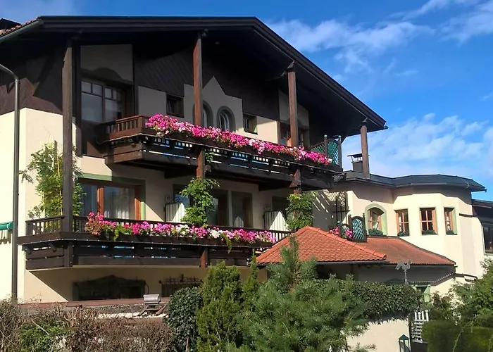 Dietrichsteinerhof & 公寓式酒店 法克湖